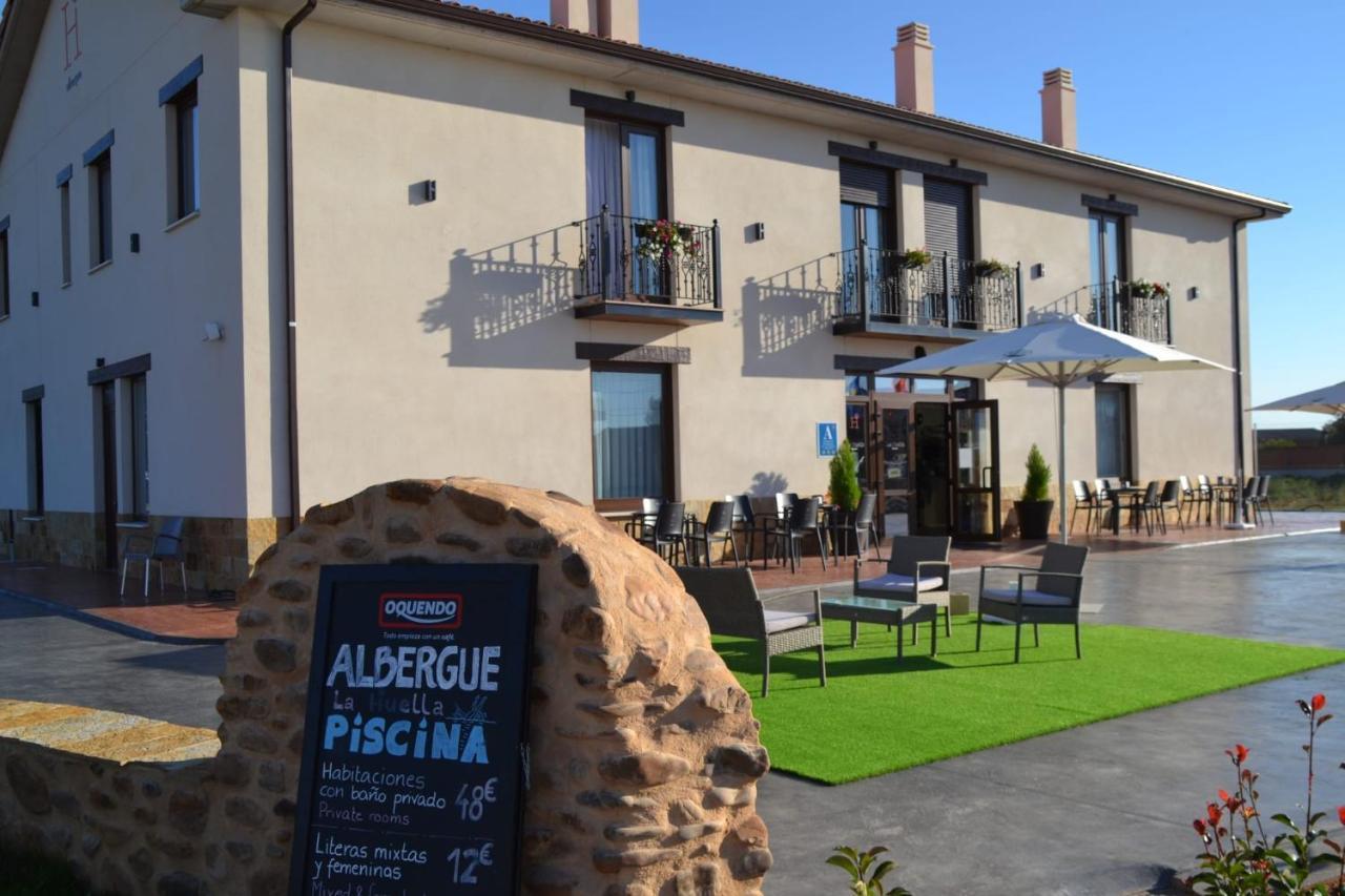 Albergue La Huella San Martin del Camino Exterior photo
